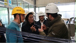 欢迎西班牙汽车注塑厂客户莅临中新华美改性塑料厂参观考察