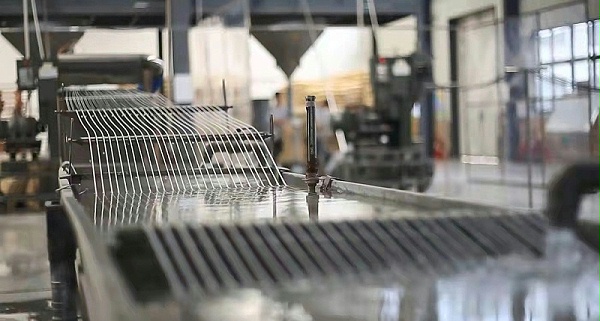 The New Environmentally Friendly Building Material, Resin Tiles, Actually Uses Modified ASA Material